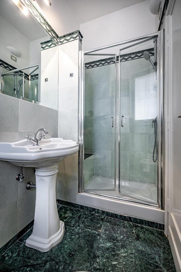Yid D'Azeglio Luxury Apartment With Parking Florenţa Exterior foto